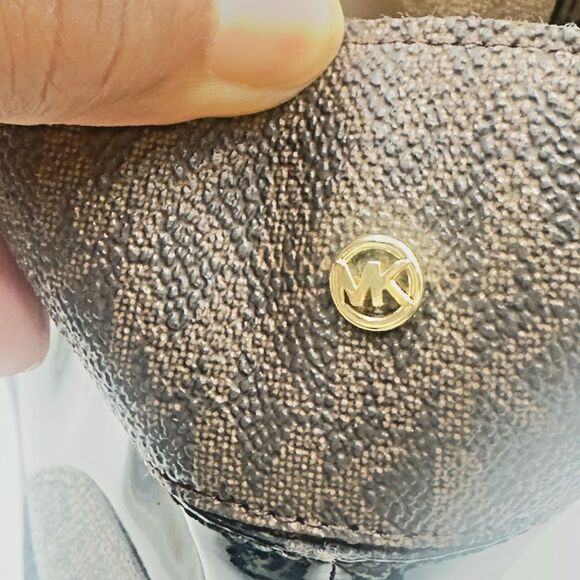 MICHAEL KORS Alistair Signature Monogram Combat Lug Sole Black Leather Boot 10M - Picture 15 of 15